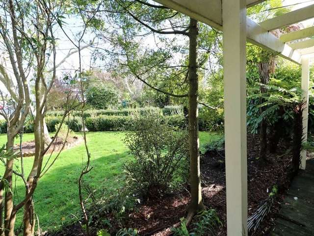 27 Hilton Road Carterton_1