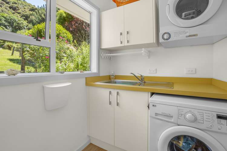 151 Moores Valley Road Wainuiomata_12