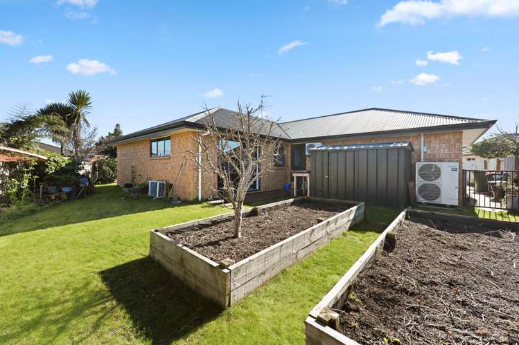 3 Sarah Court Rototuna North_19