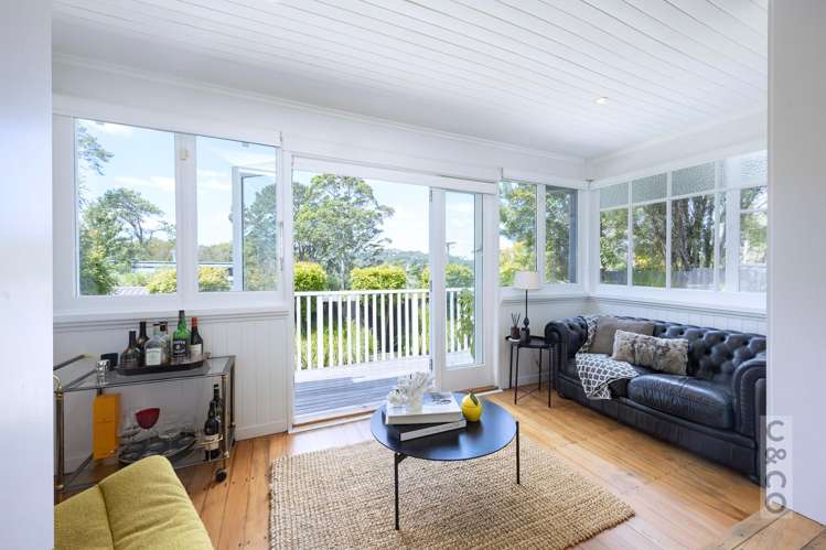 56 Queen Street Riverhead_27