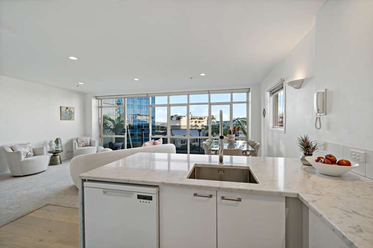 8a/97 Shortland Street Auckland Central_10