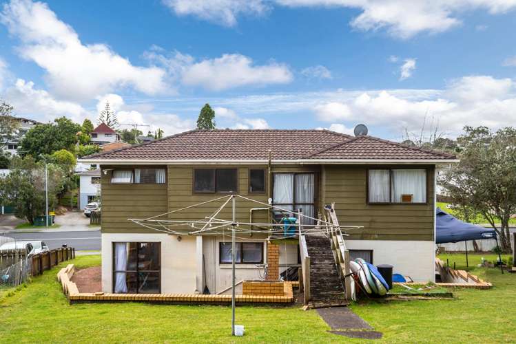 67 Oaktree Avenue Browns Bay_19