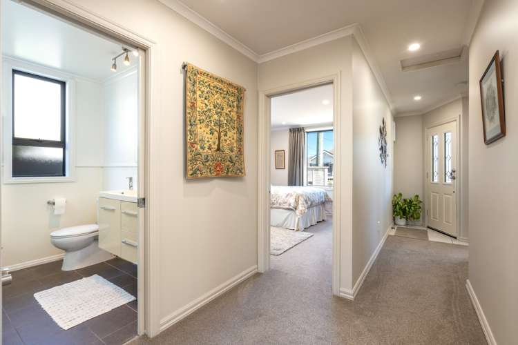 8 Hargest Crescent Saint Kilda_10