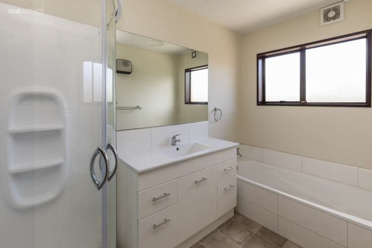 20 Lavandula Crescent Burnside_21