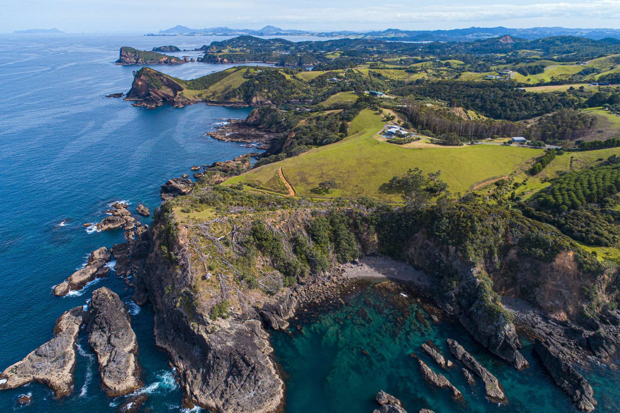 Waterfront Tutukaka mansion sells for $5.5m - more than $2m above RV