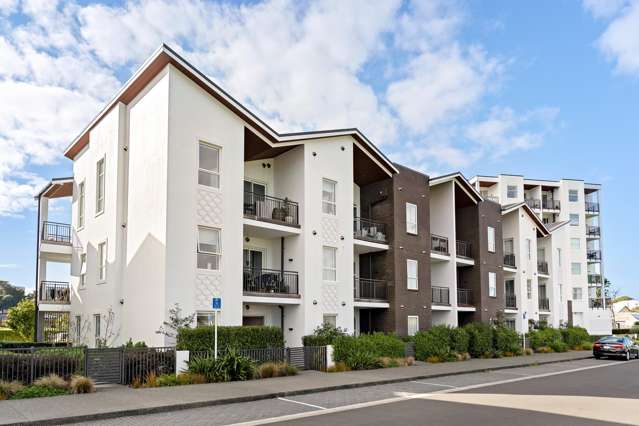Spacious Living in Ockham's Set