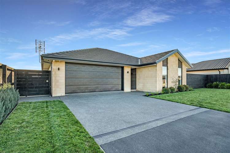 7 Halpin Drive Lincoln_18
