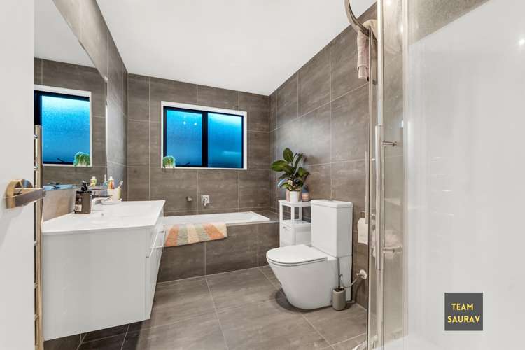 33 Kahui Parade Karaka_6