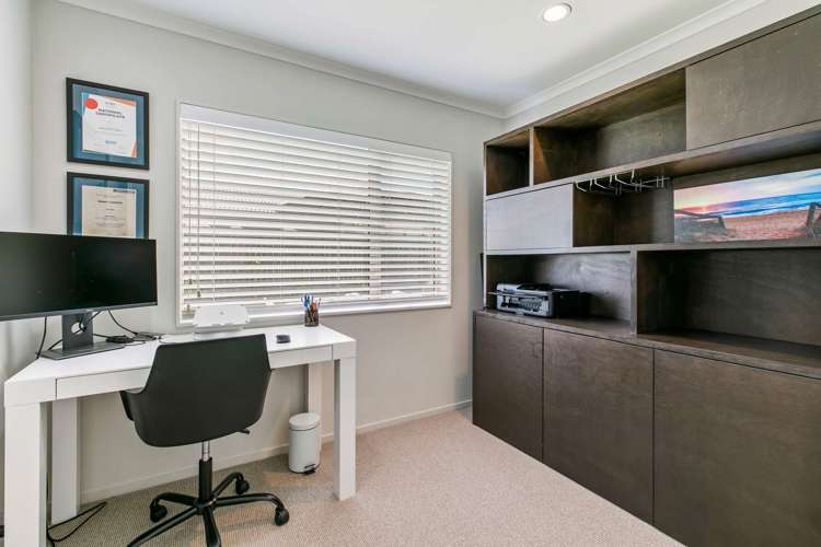 5 Wick Place Wattle Downs_11