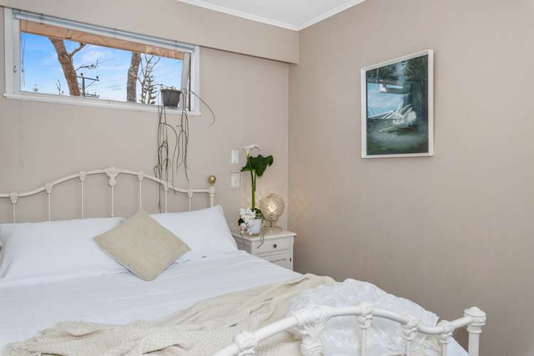 27 High Road Glenfield_25