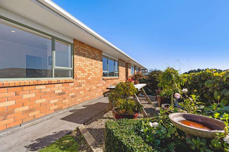 49 Battiscombe Terrace Waitara_12