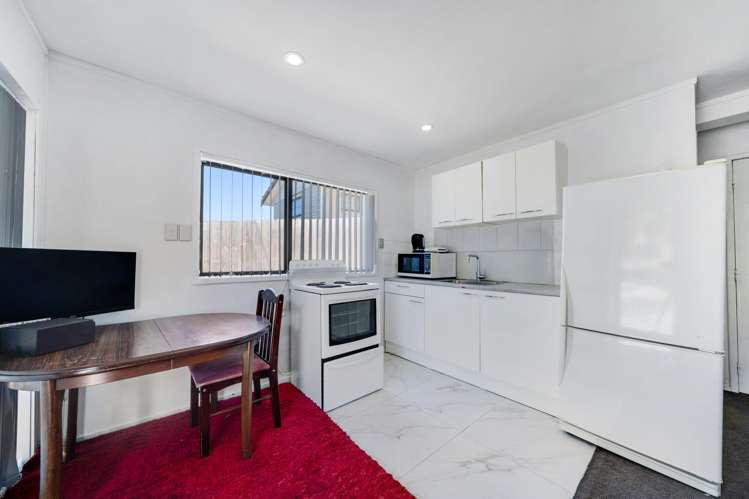 36 Eugenia Rise Totara Heights_11