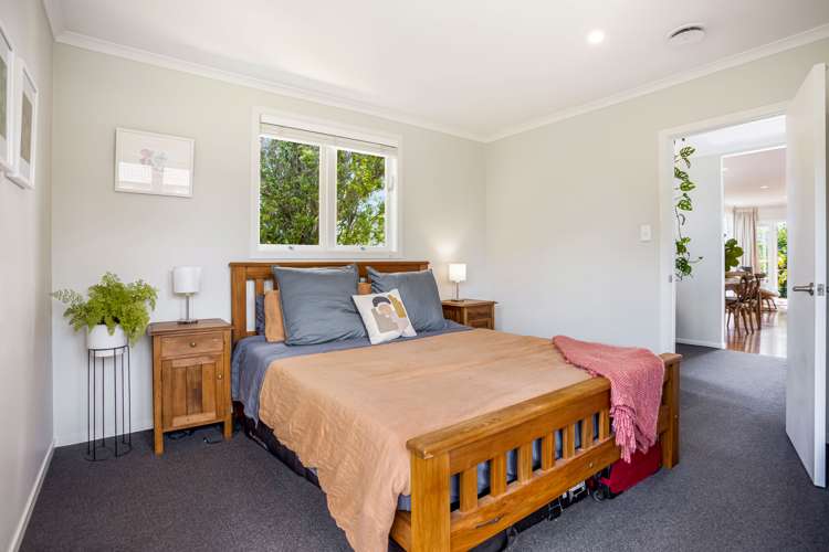 6 Hikurangi Street Te Atatu Peninsula_11