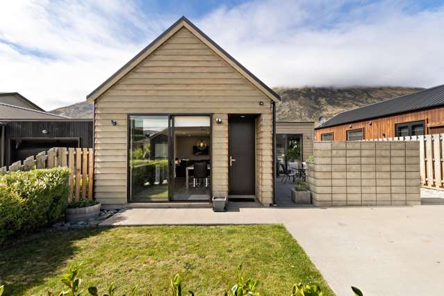 24 Huxley Place Dalefield/Wakatipu Basin_2