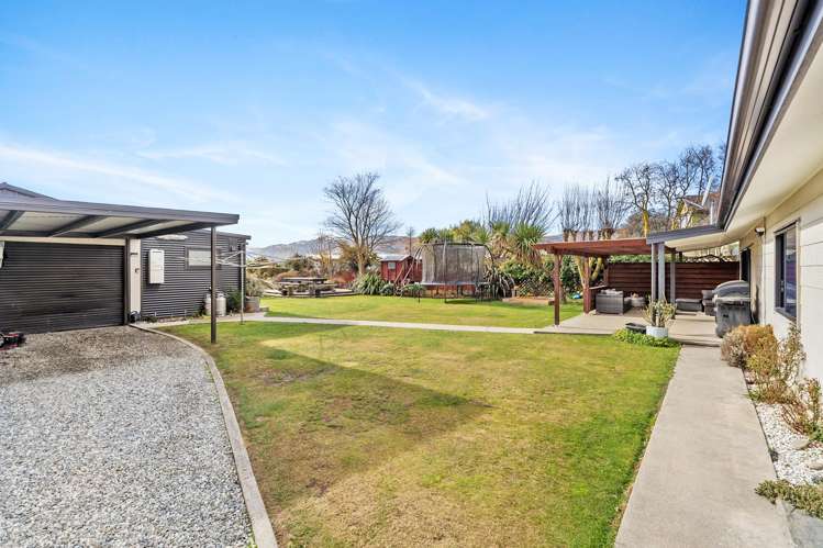 19 Reid Avenue Luggate_1