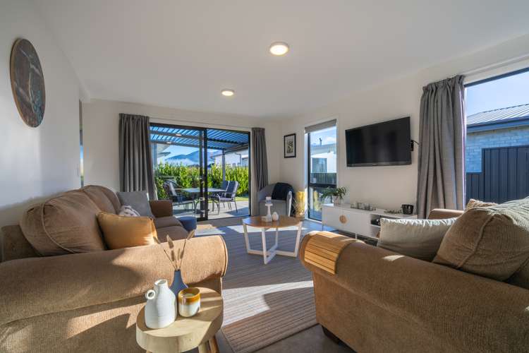 51 Takitimu Avenue Te Anau_2