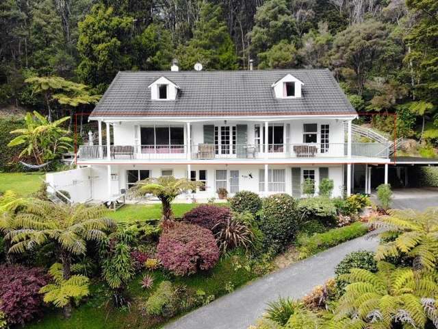 Short term rental -  Well appointe Paihia Retreat!