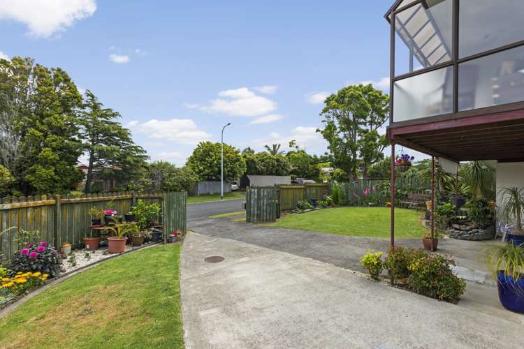 2/54 Luton Avenue Sunnyhills_25