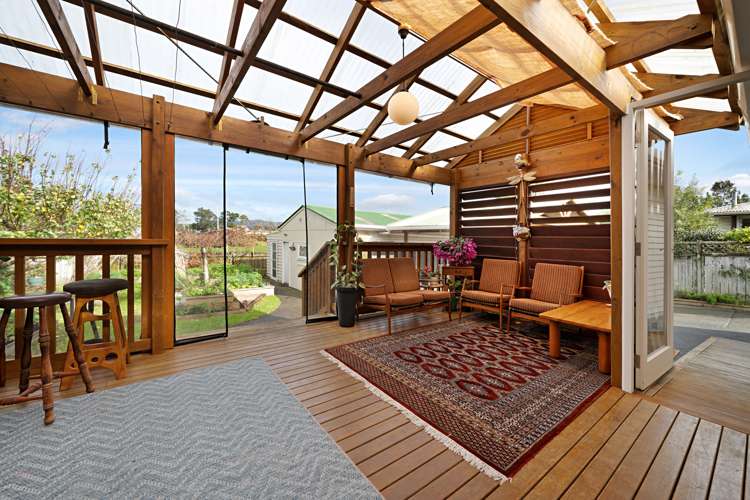 44 Smythe Road Henderson_15