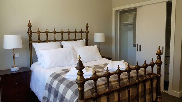 11 Graces Terrace Lower Shotover_3