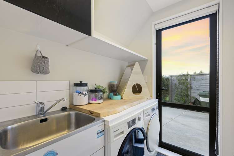 112 Grand Drive Orewa_17