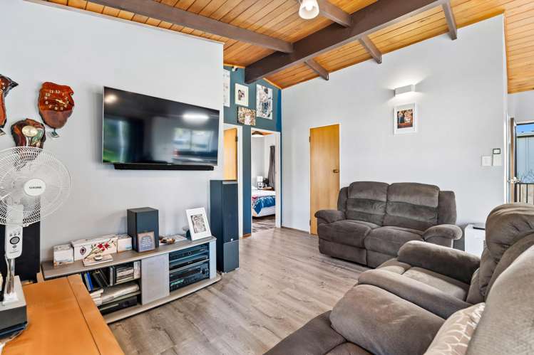 4 Omutu Street Oakura Coast_8