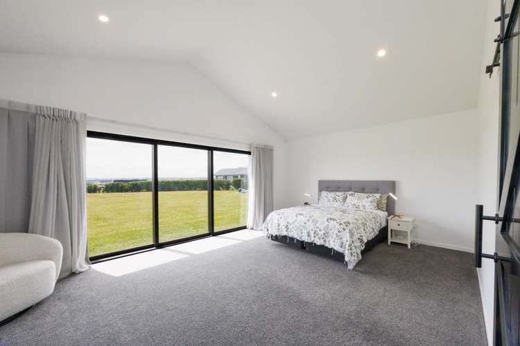 2 Mataki Lane Halcombe_12