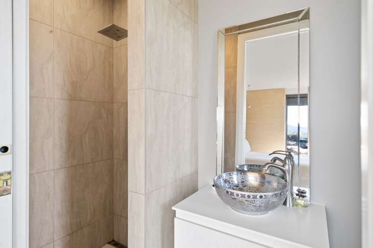 7 Glenaray Crescent Wanaka_12