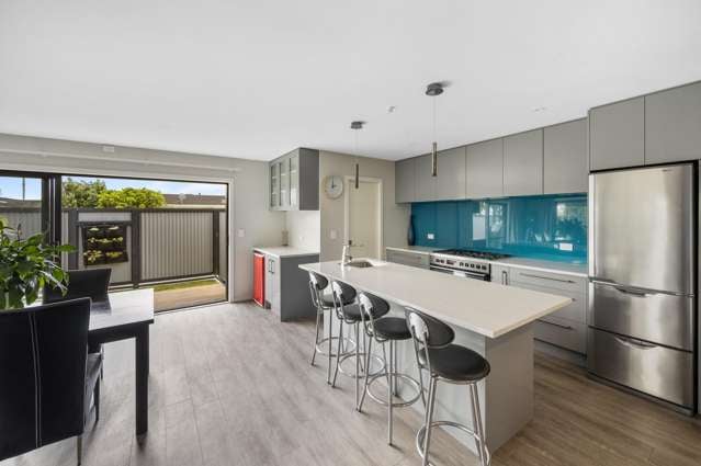 25B Riverbend Road Onekawa_2