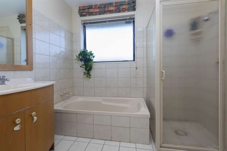 64 Scruttons Road Hillsborough_6