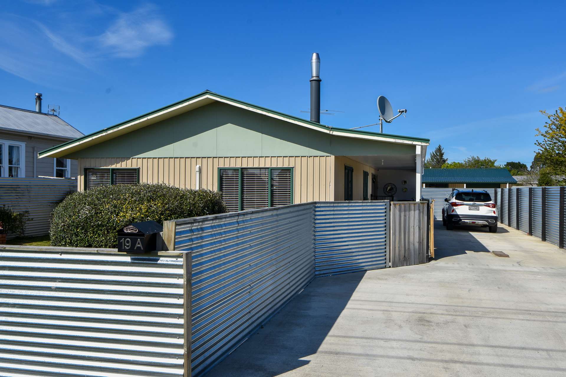 19a Charles Street Carterton_0