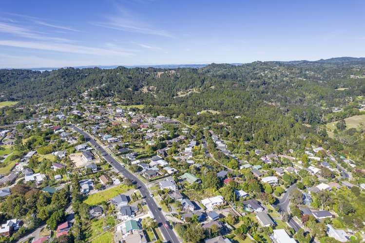 162 Glengarry Road Glen Eden_29