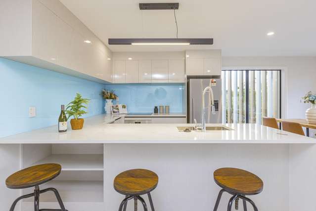 2/14 Tomuri Place Mount Wellington_3