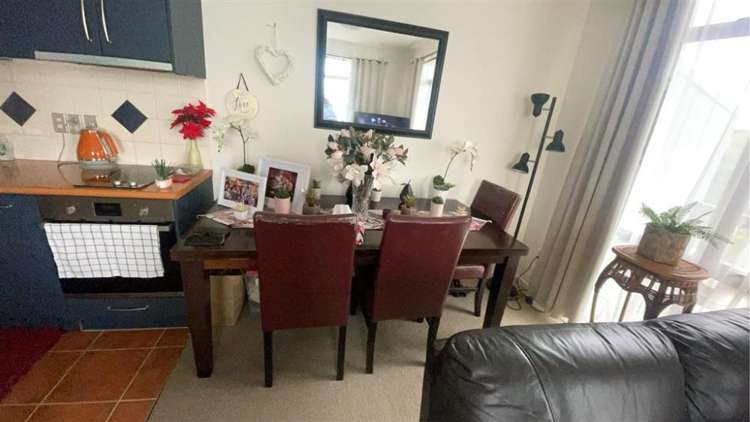 129/2 Armoy Drive East Tamaki_4