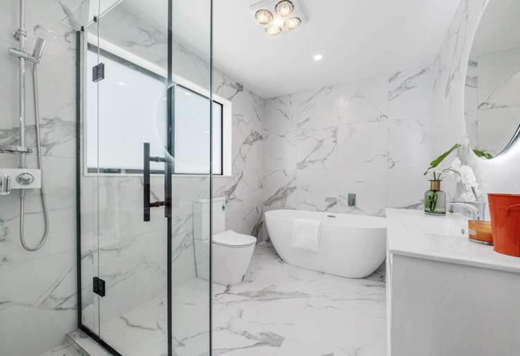 15 Drumaness Road Flat Bush_20