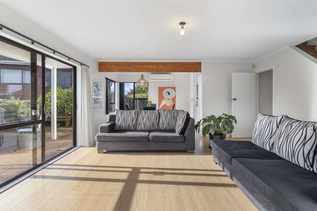 1/195 Abbotts Way Remuera_1