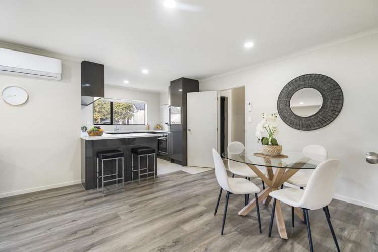 7 Neesons Way Glendene_6