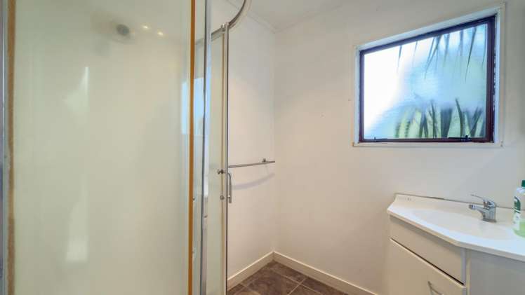 201b The Drive Whangamata_8