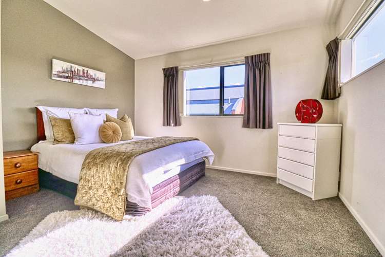 28b James Cook Drive Whitby_18