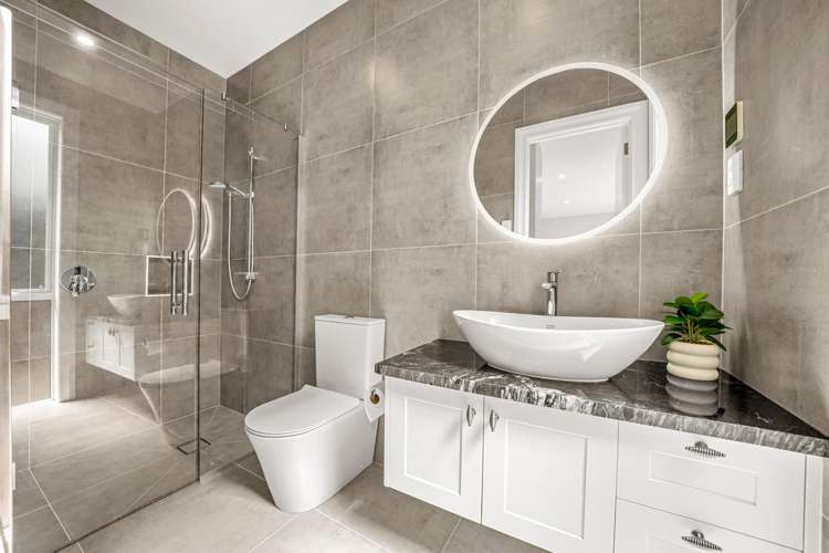 110 Grovenor Drive Orewa_13