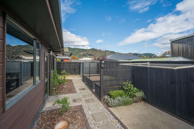 6 Saint James Avenue Richmond_24