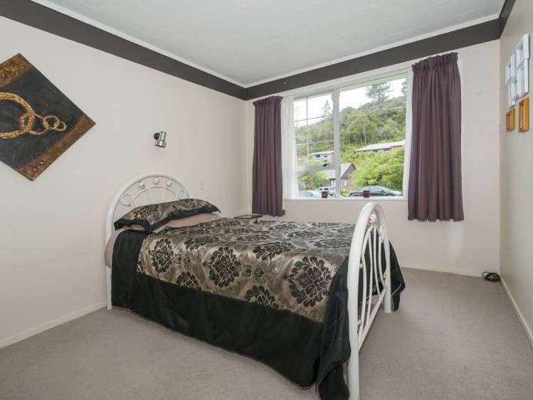 80 Tawhai Street Stokes Valley_14