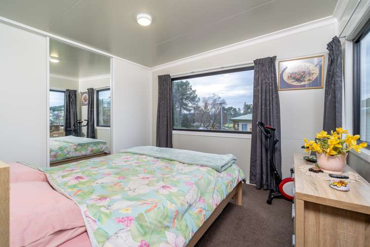 24 Stromness Street Palmerston_8