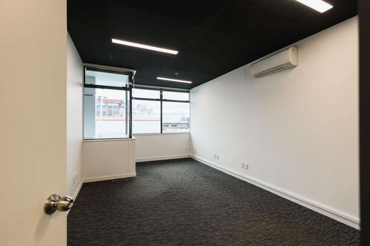 Level 1,58 Hazeldean Road Addington_11