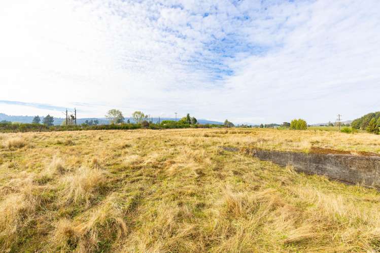27 Kawautahi Road_4