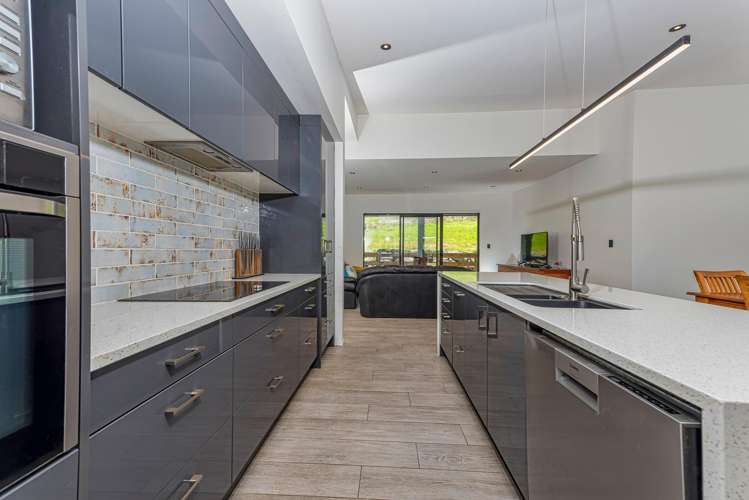 27 Poplar Glade Mangawhai_10