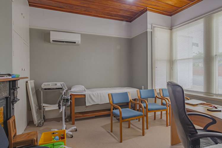 68 High Street Kensington_13