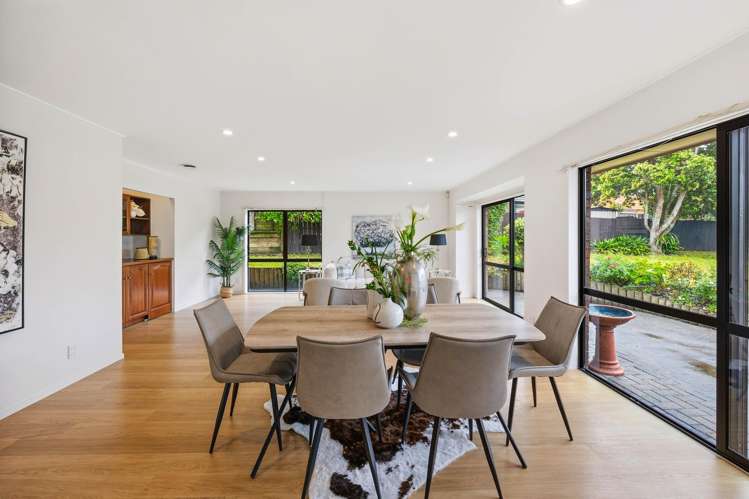 33 Voltaire Court Botany Downs_7