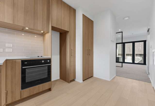 7A & 7B/124 Taylors Road Mount Albert_1