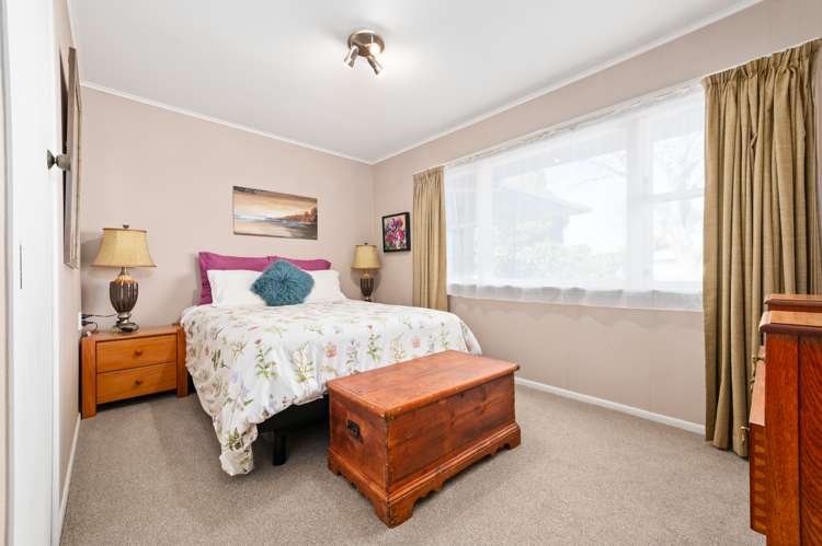 17 Scott Avenue Hamilton East_7